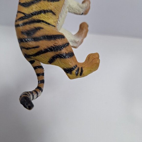 Safari Ltd 1996 Tiger 6" Realistic Vintage Snarling Growling Roaring Figure - Picture 12 of 14